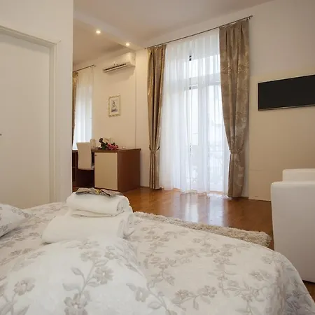 Gostinjska kuća Luxury Duje